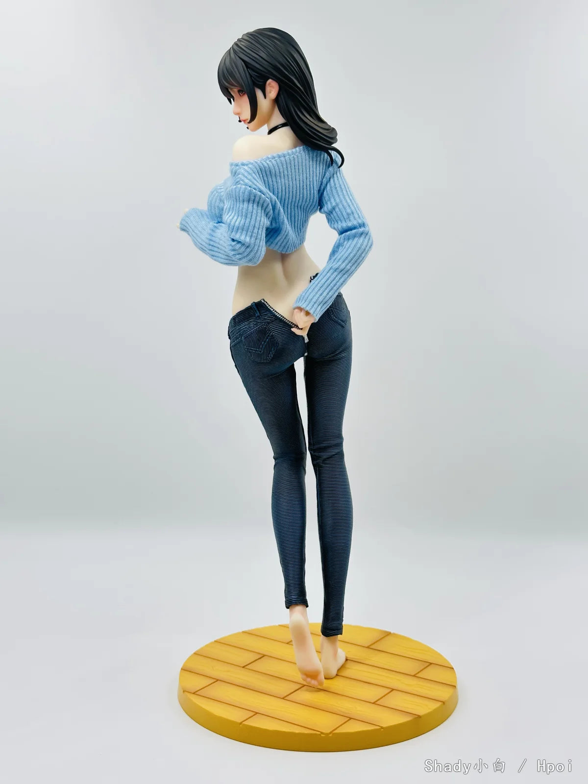 TYCTOYS 27cm Hitomio She Is Real Guitar Sister Anime Figure Model Toy