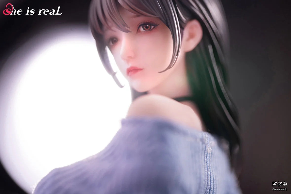 TYCTOYS 27cm Hitomio She Is Real Guitar Sister Anime Figure Model Toy