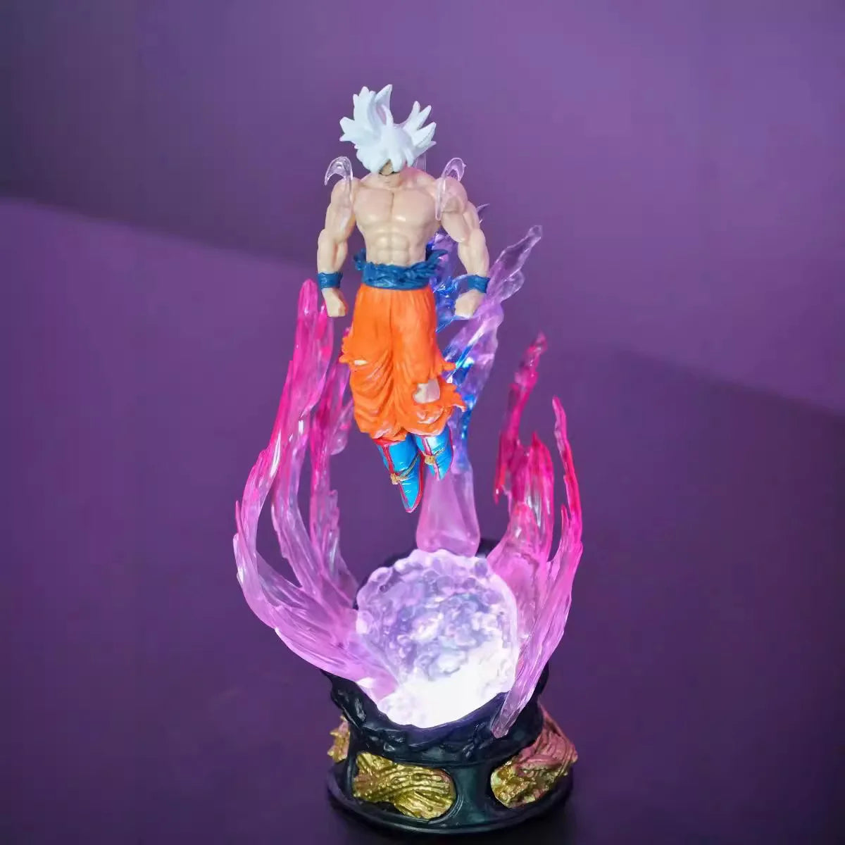 24cm Anime Dragon Ball Son Goku Ultra Instinct Action Figure Model Gift