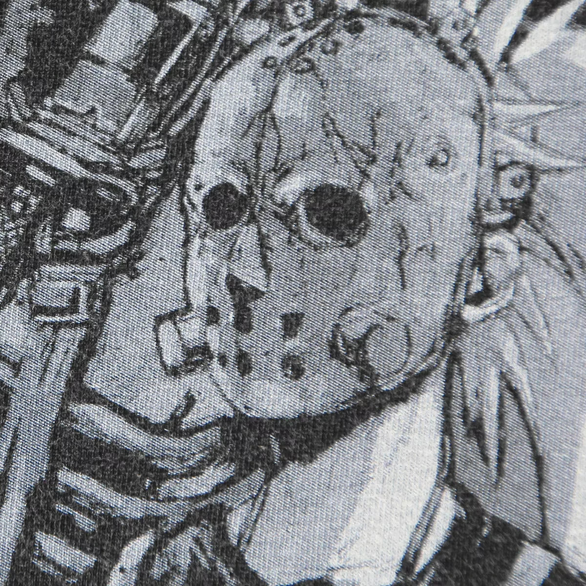 Dorohedoro T-Shirt – Vintage Gas Mask Graphic Tee (2025 Edition)