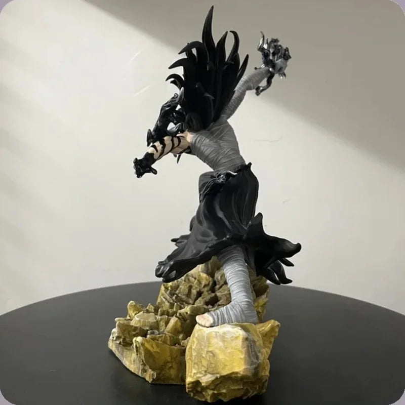 **** Bleach Ichigo Hollowfied Action Figure 23cm Getsuga Tensho Collectible Toy