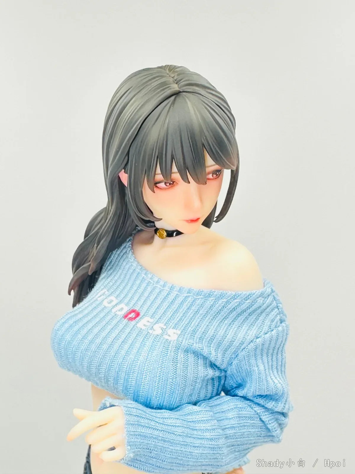 TYCTOYS 27cm Hitomio She Is Real Guitar Sister Anime Figure Model Toy