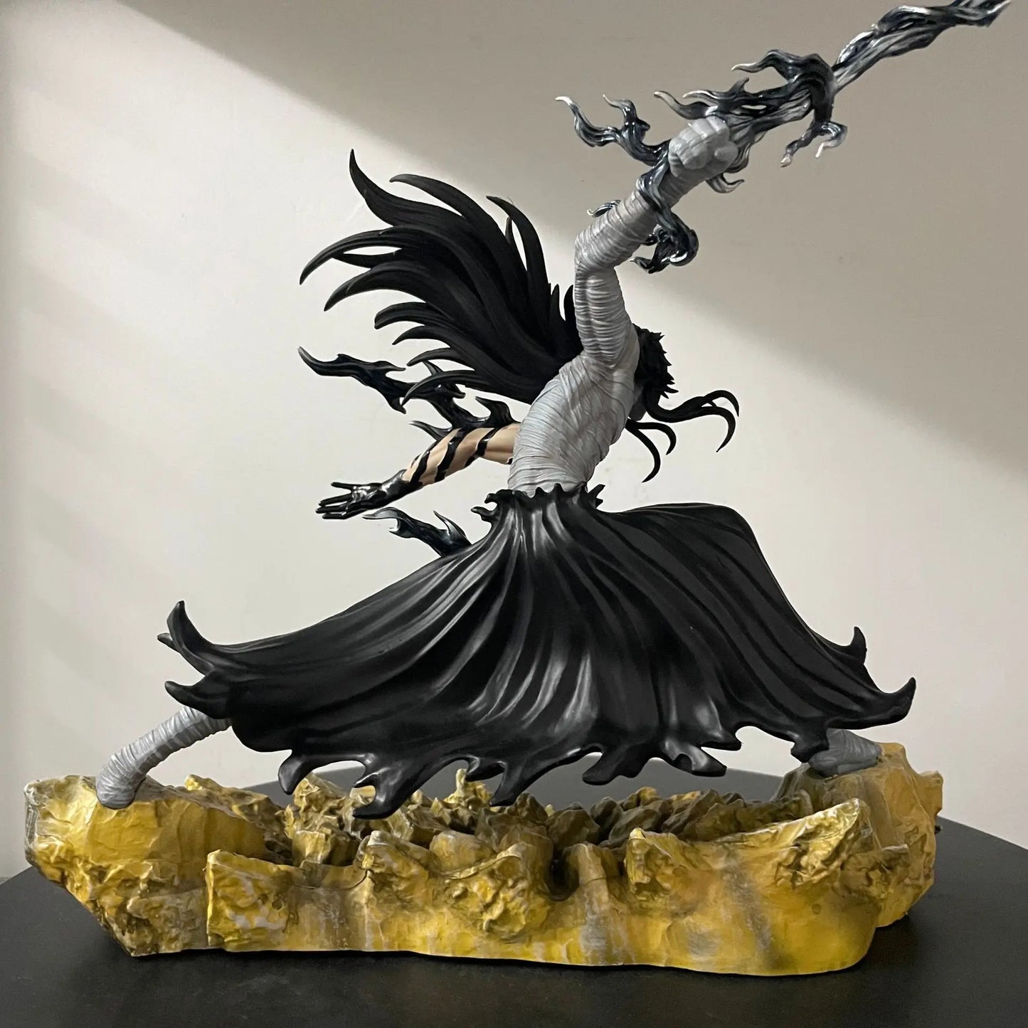**** Bleach Ichigo Hollowfied Action Figure 23cm Getsuga Tensho Collectible Toy