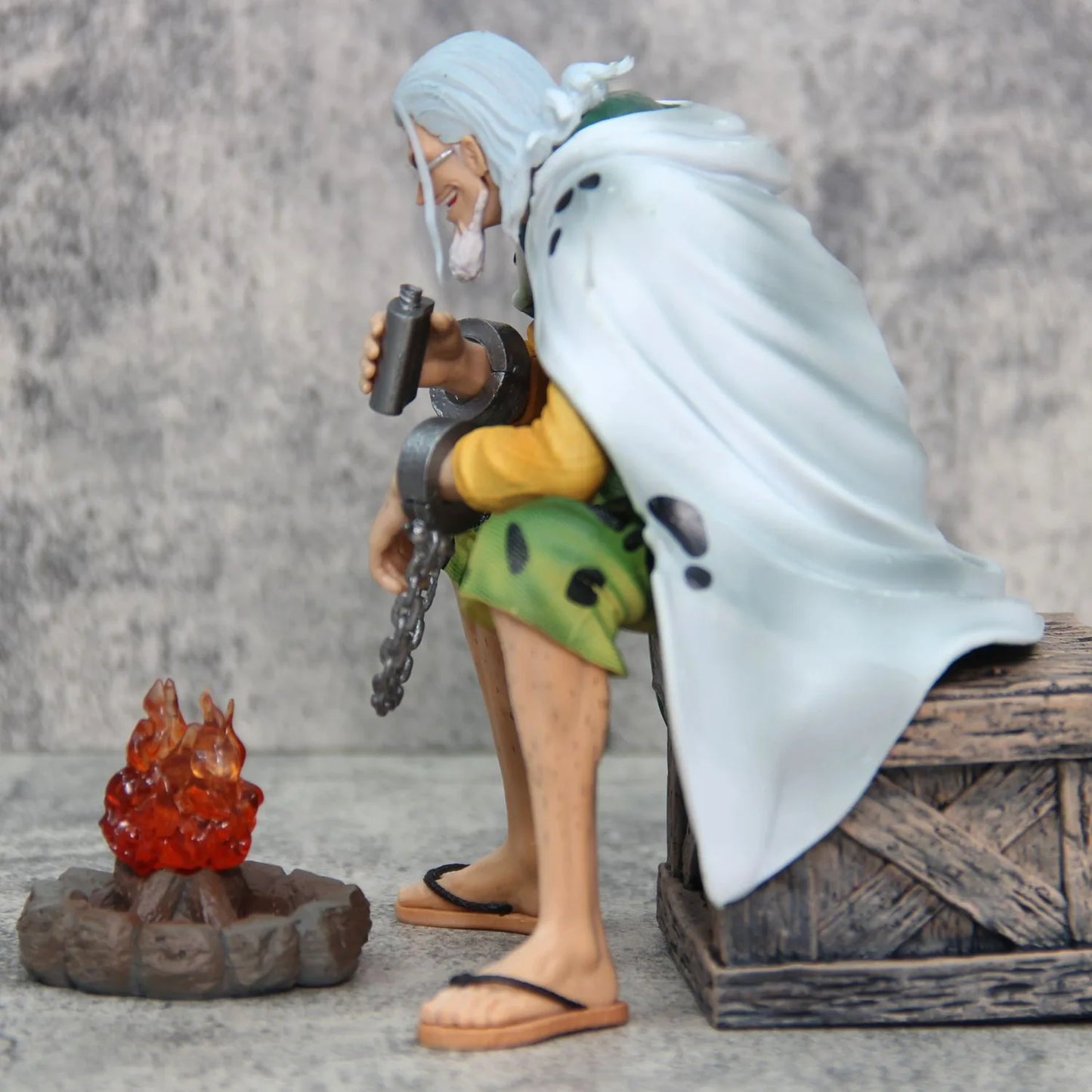 5.9" Silvers Rayleigh Figure – One Piece PVC Sitting Pose Statue