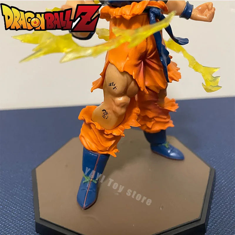 Super Saiyan Goku Exquisite Model – Dragon Ball Z Action Figure