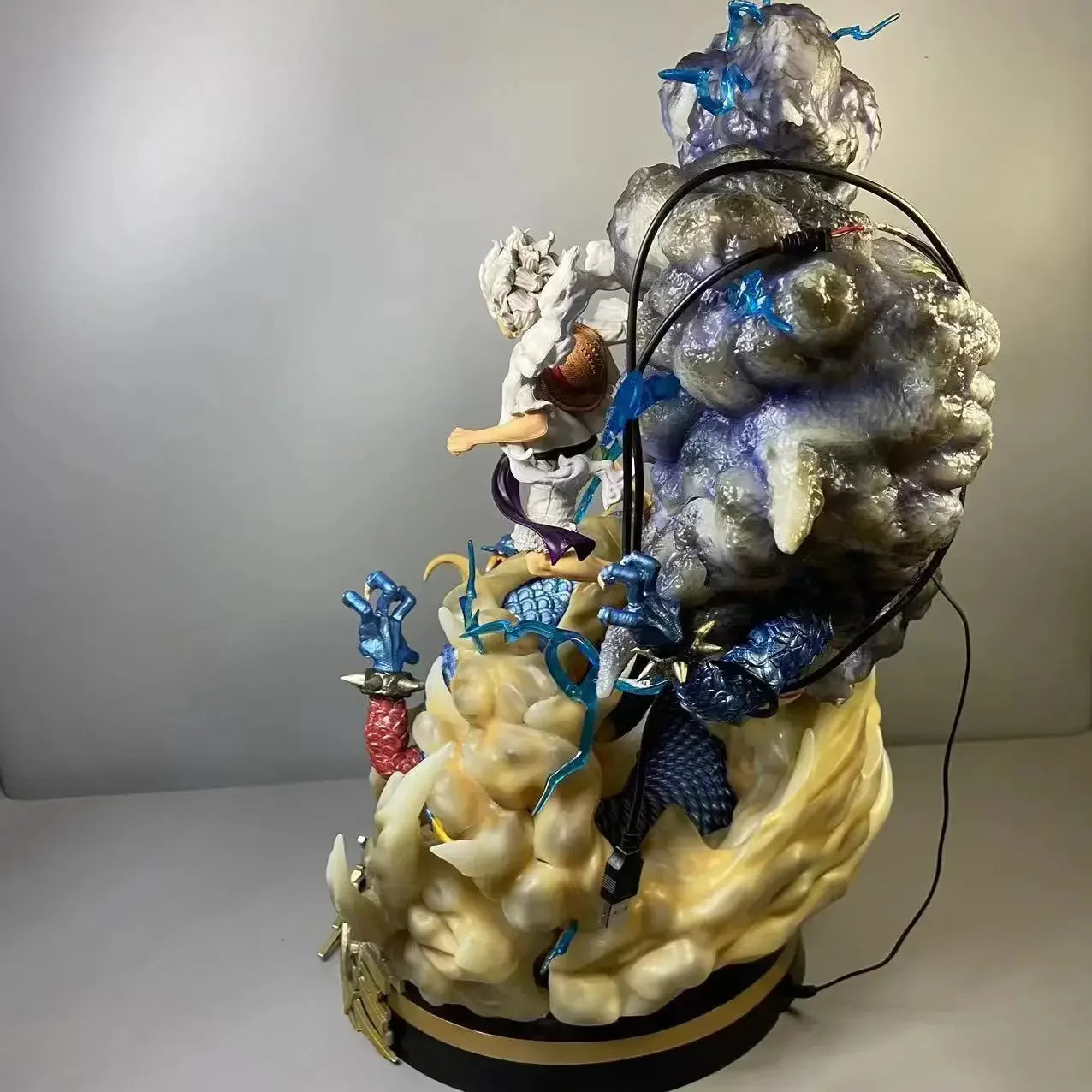 14.2" Luffy vs. Kaidou Figure – One Piece Gear 5 Anime Battle Statue