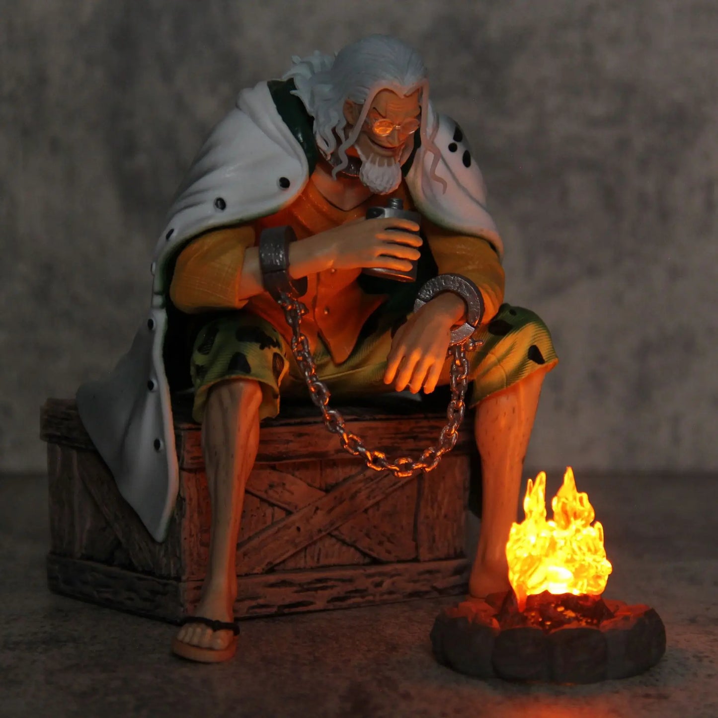 5.9" Silvers Rayleigh Figure – One Piece PVC Sitting Pose Statue