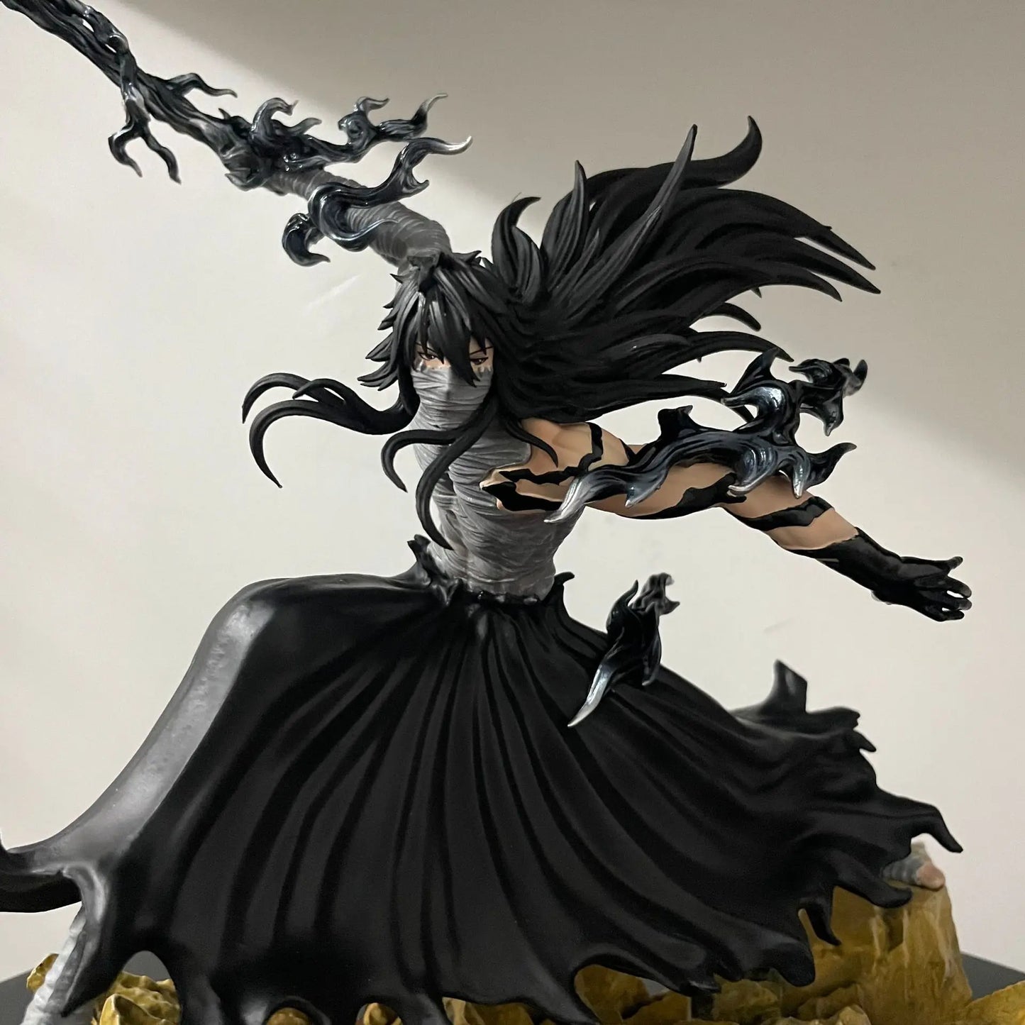**** Bleach Ichigo Hollowfied Action Figure 23cm Getsuga Tensho Collectible Toy